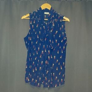 NY&Co Eva Mendes Blue Lipstick Print Blouse